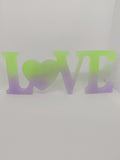 Décoration LOVE en Résine Époxy – Création Artisanale