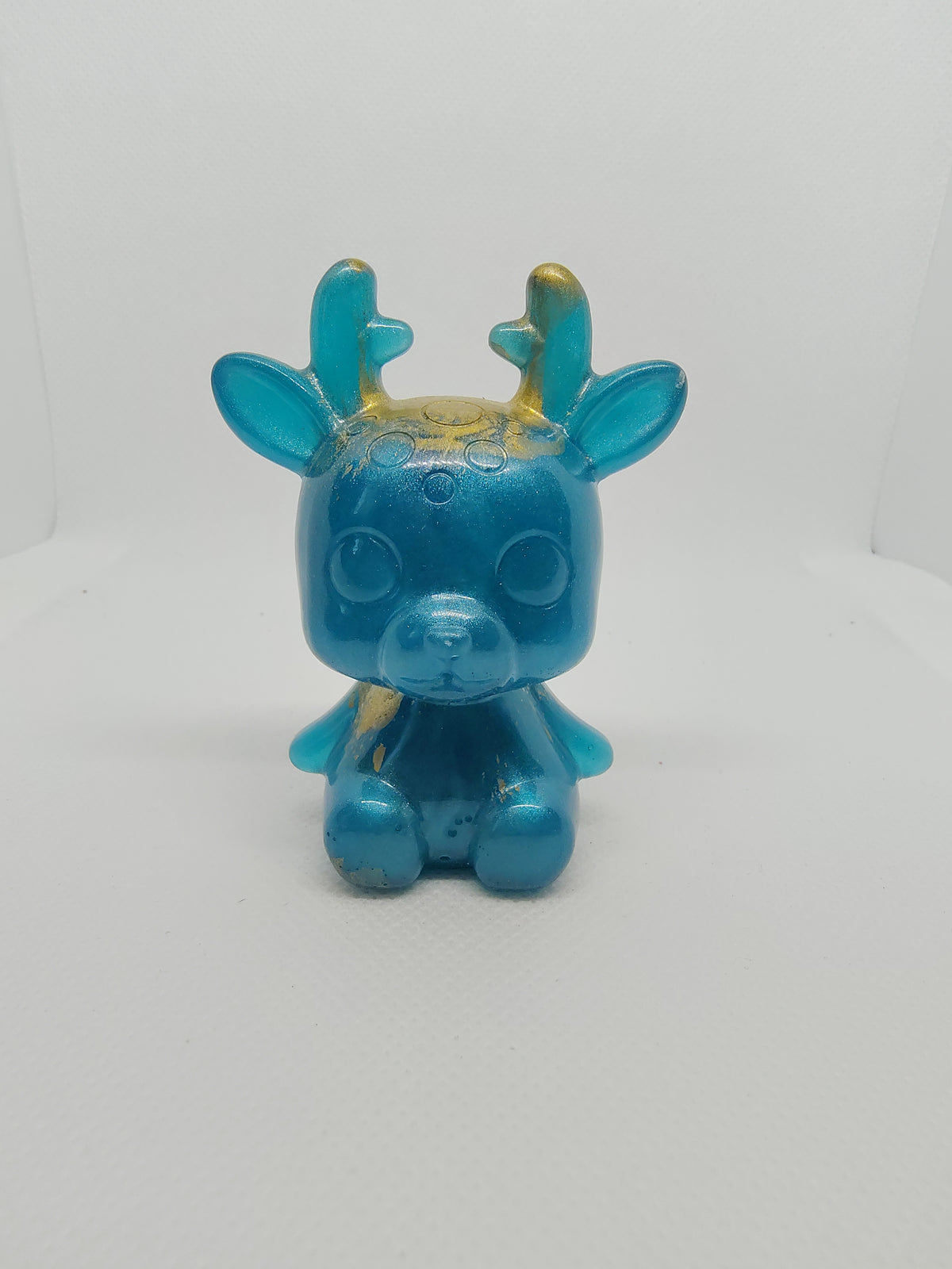 Renne en Résine Époxy – Figurine Décorative Artisanale