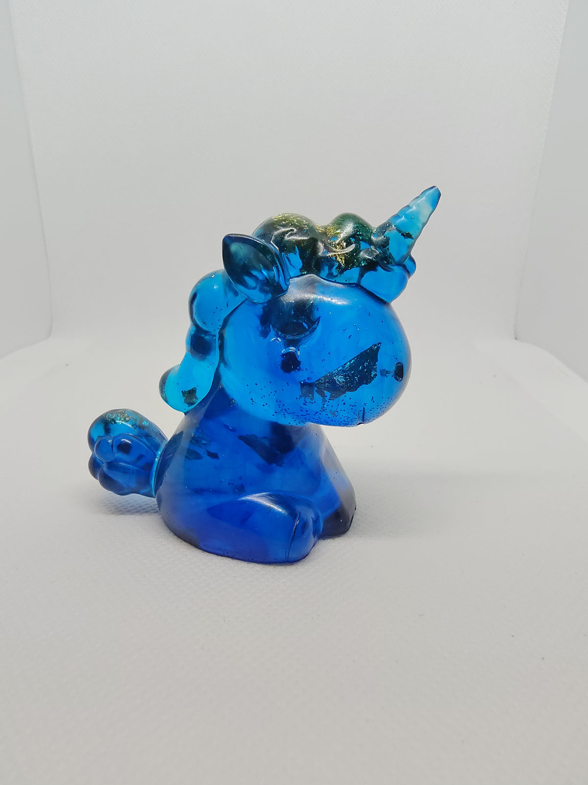 Licorne en Résine Époxy – Figurine Décorative Artisanale