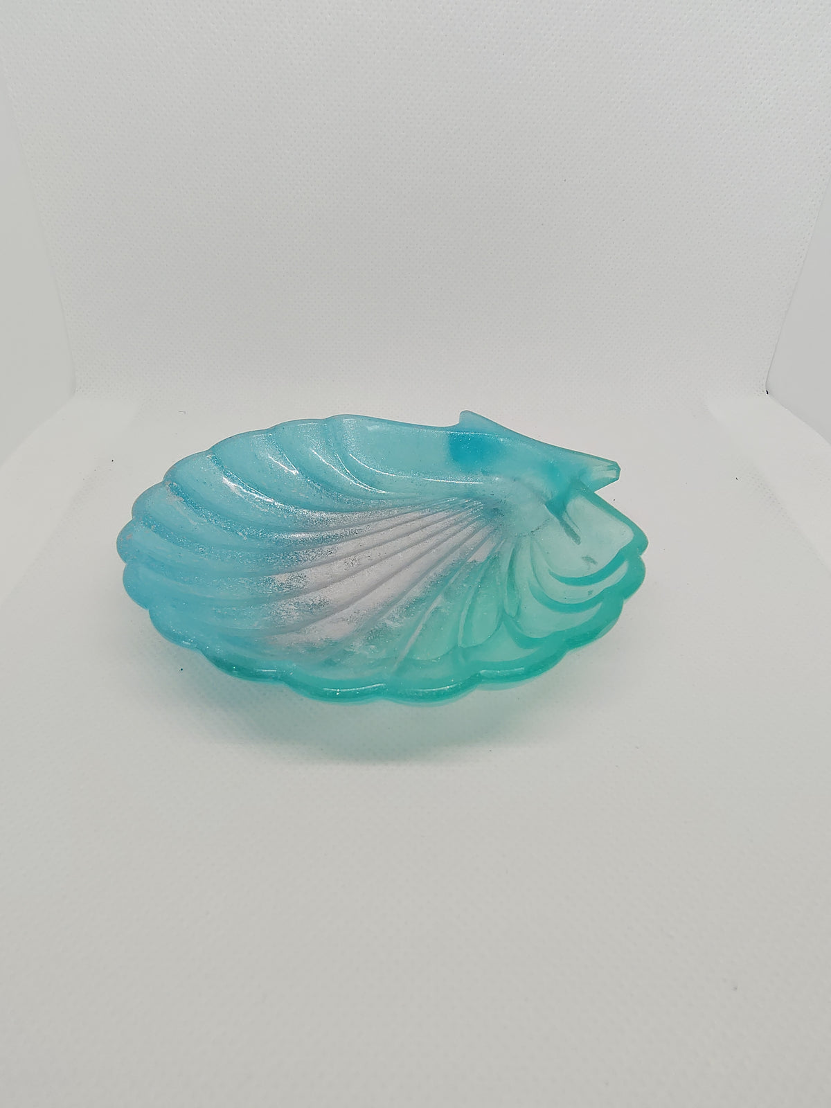 Vide-Poche Coquillage en Résine Époxy – Décoration Artisanale