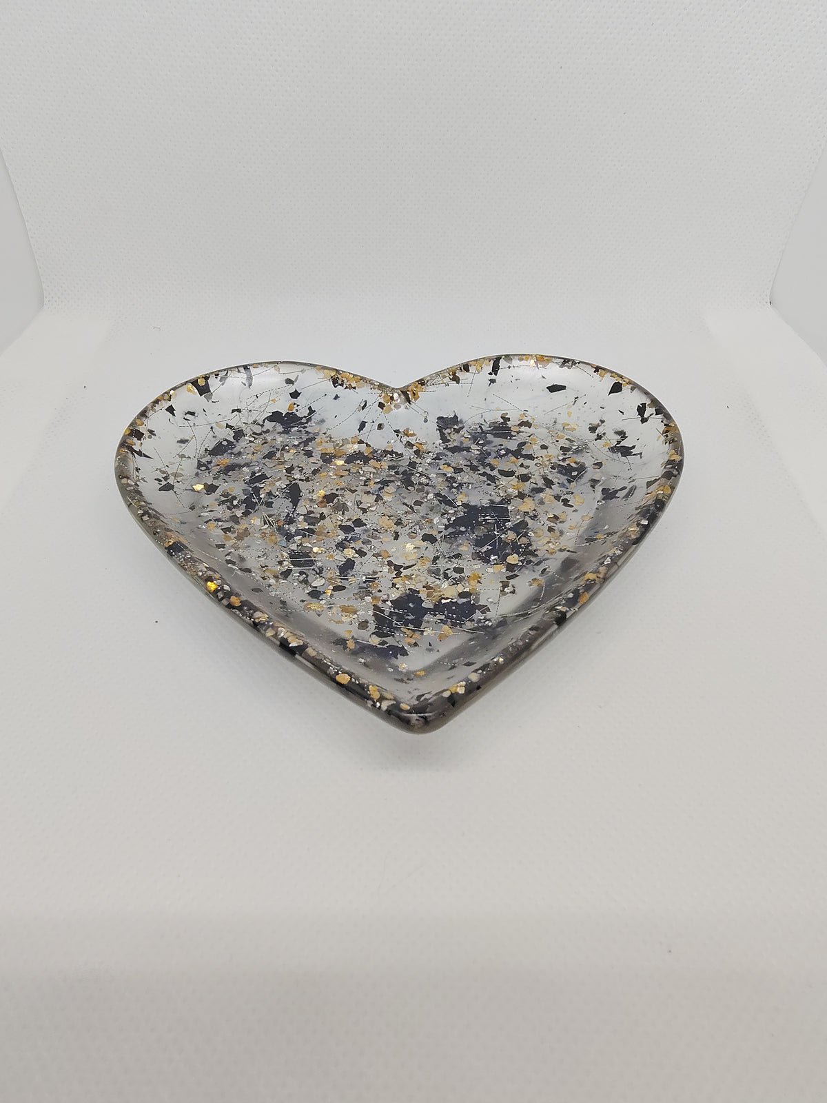 Vide-Poche coeur en Résine Époxy – Décoration Artisanale