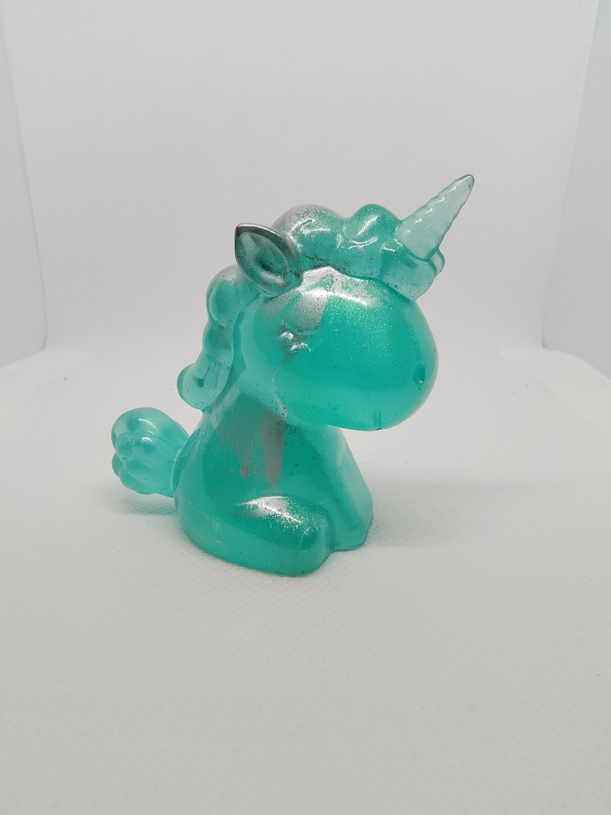 Licorne en Résine Époxy – Figurine Décorative Artisanale