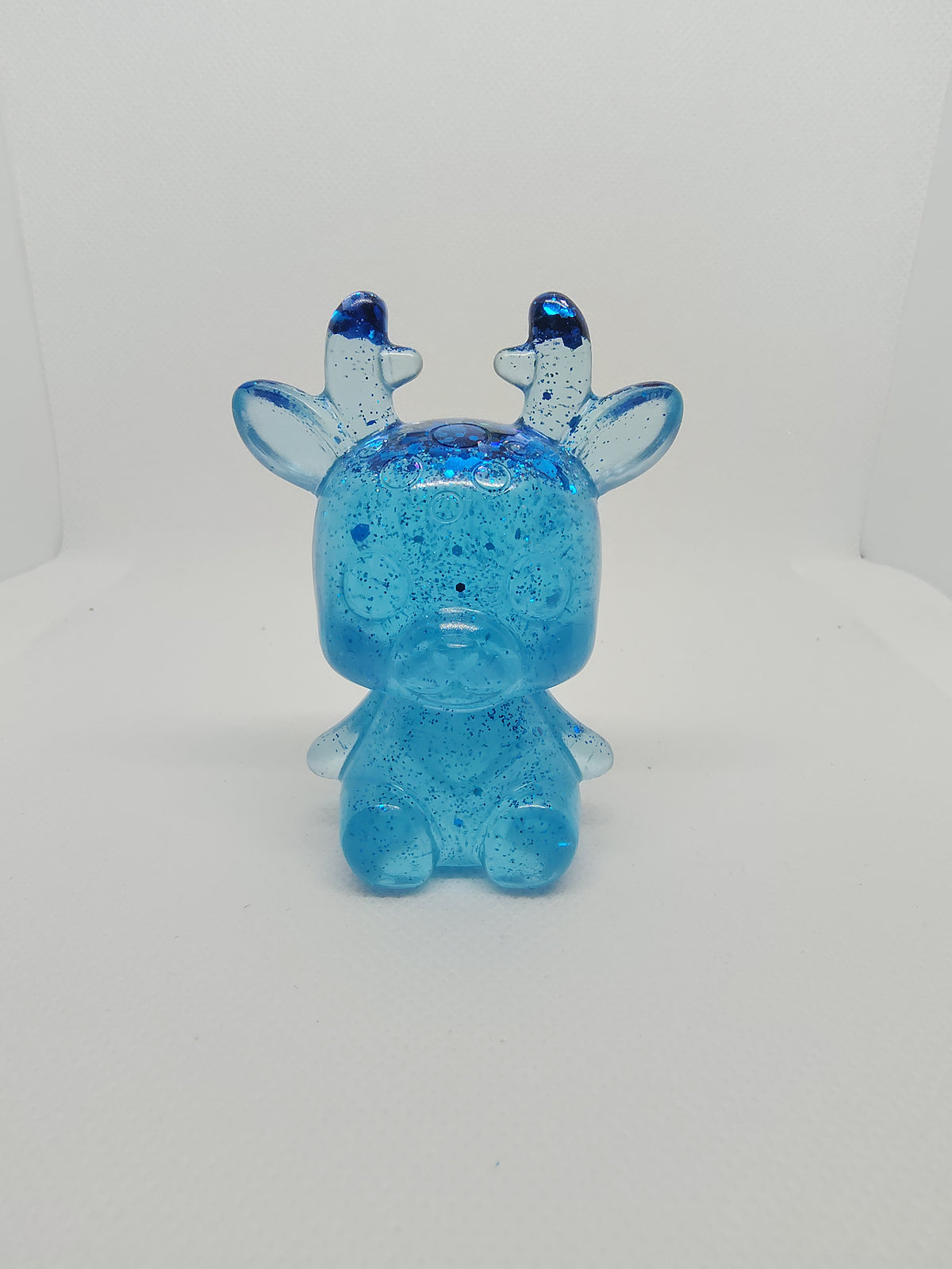 Renne en Résine Époxy – Figurine Décorative Artisanale