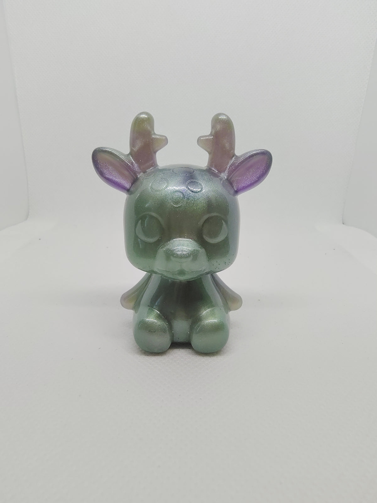 Renne en Résine Époxy – Figurine Décorative Artisanale