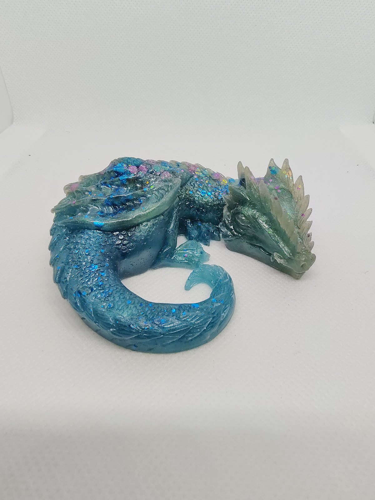 Dragon en Résine Époxy – Figurine Décorative Fantastique artisanale