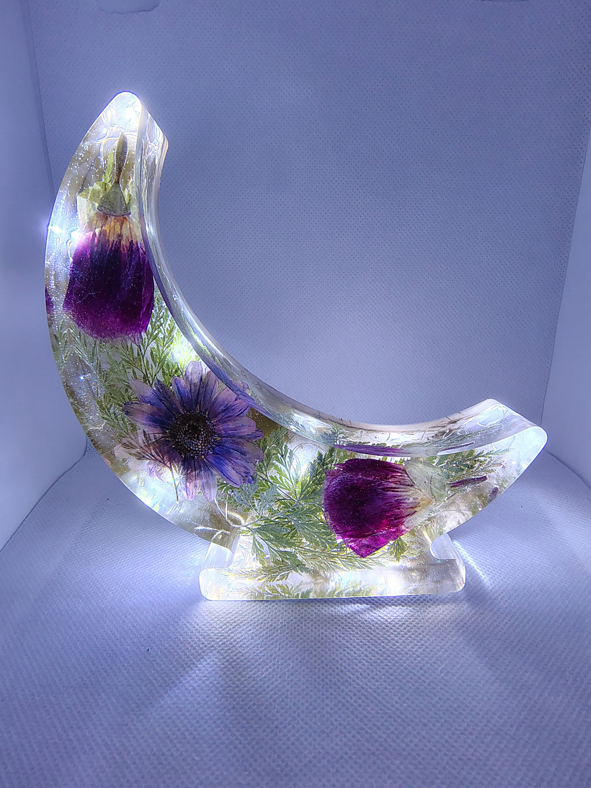 Veilleuse Lune en Résine Époxy – Décoration Artisanale