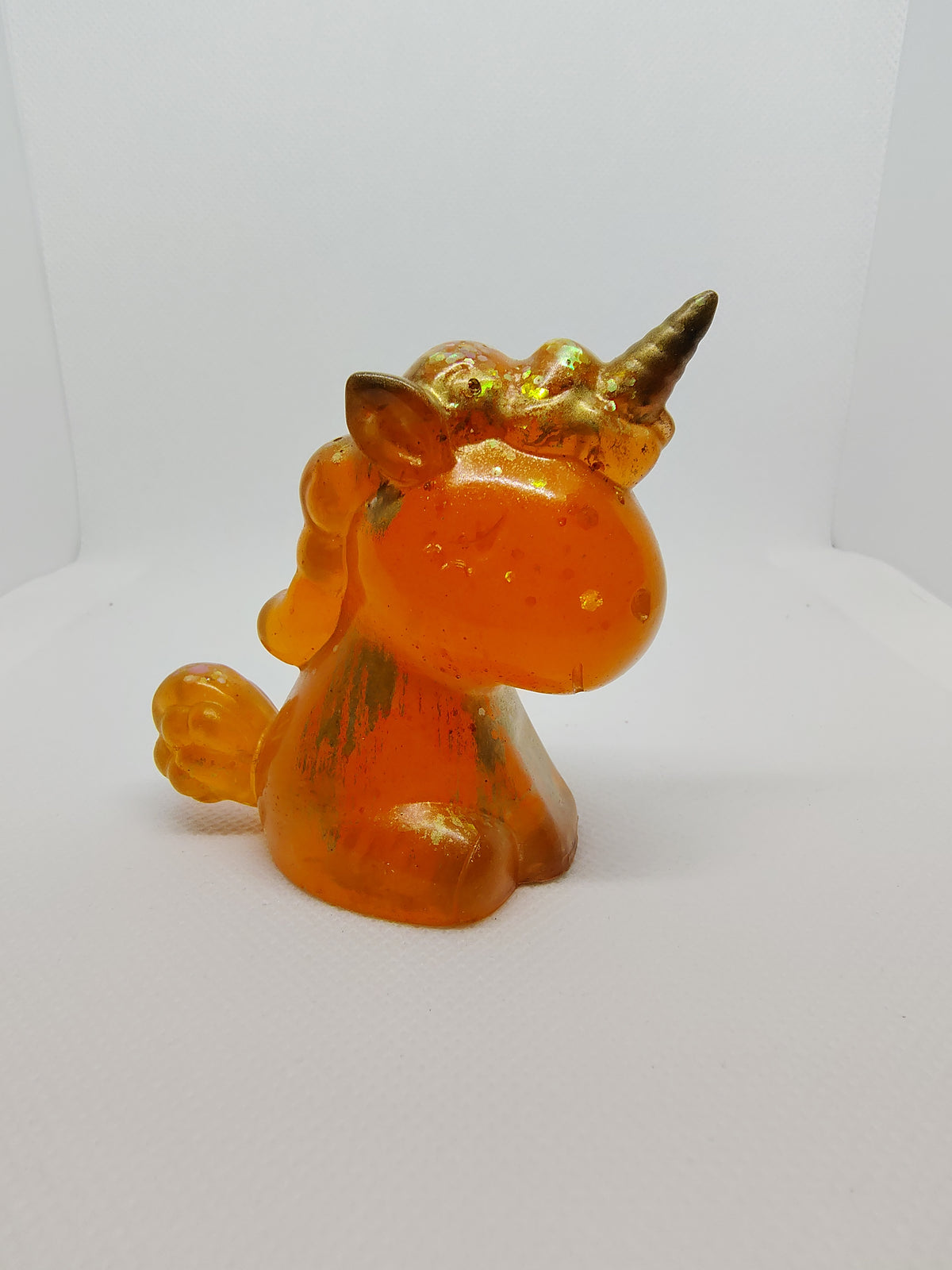Licorne en Résine Époxy – Figurine Décorative Artisanale