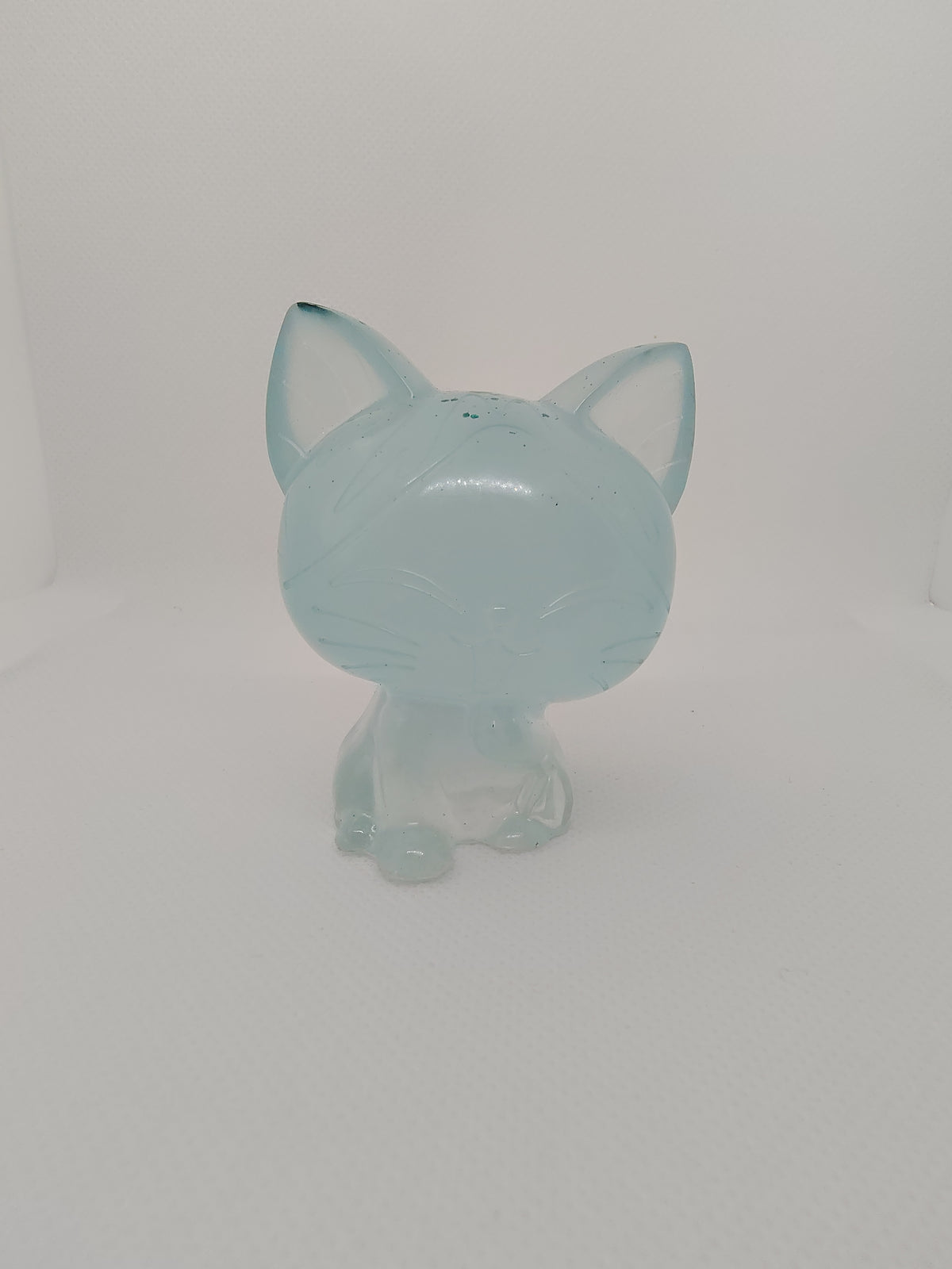 Chat en Résine Époxy – Figurine Décorative Artisanale