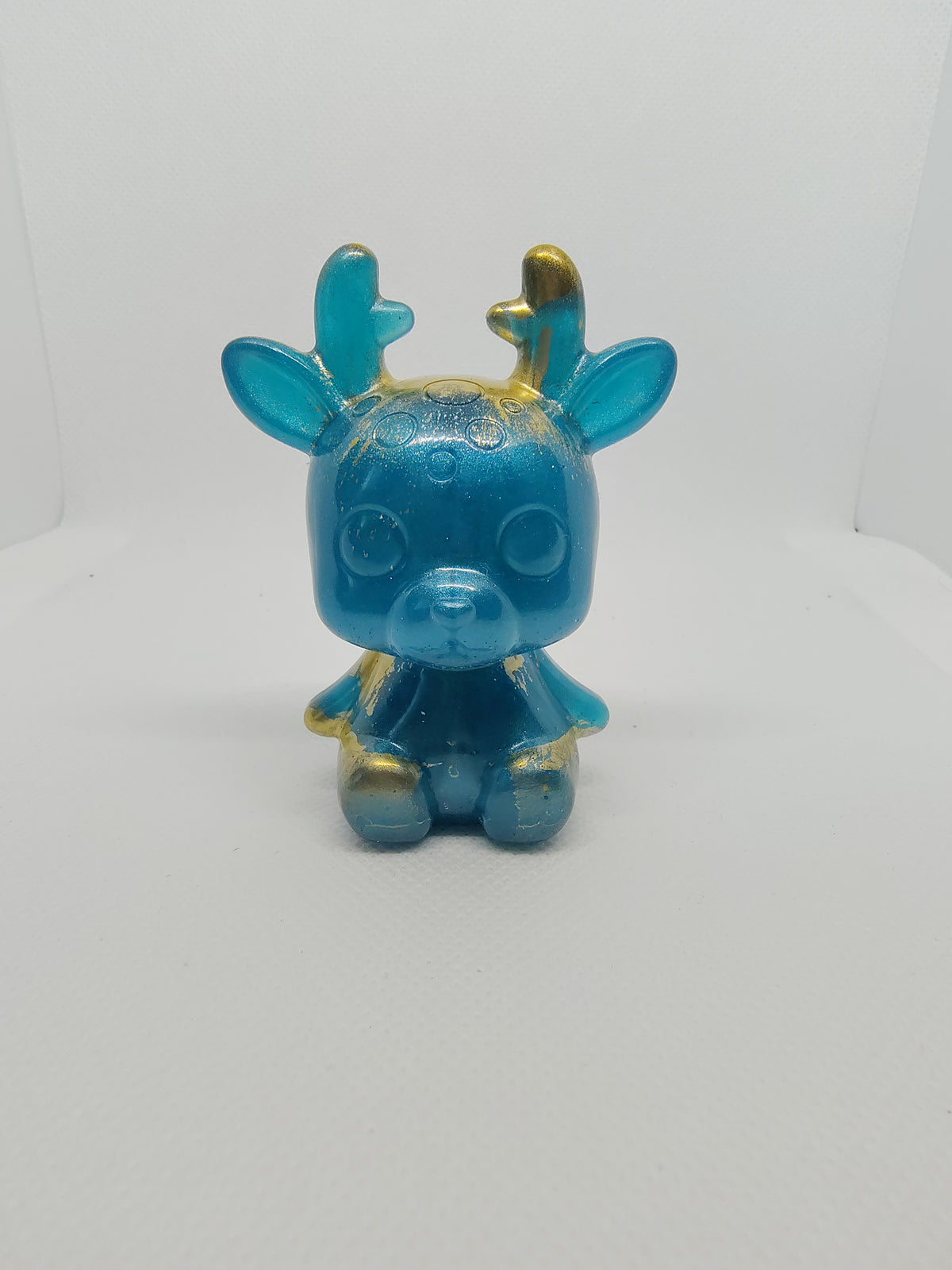 Renne en Résine Époxy – Figurine Décorative Artisanale