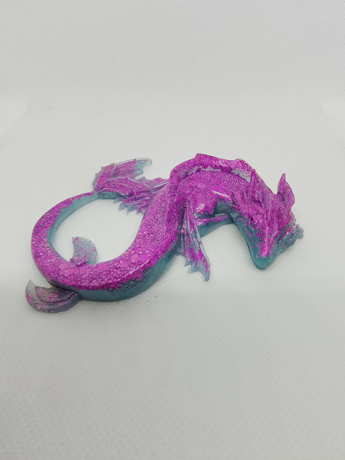 Dragon en Résine Époxy – Figurine Décorative Fantastique artisanale