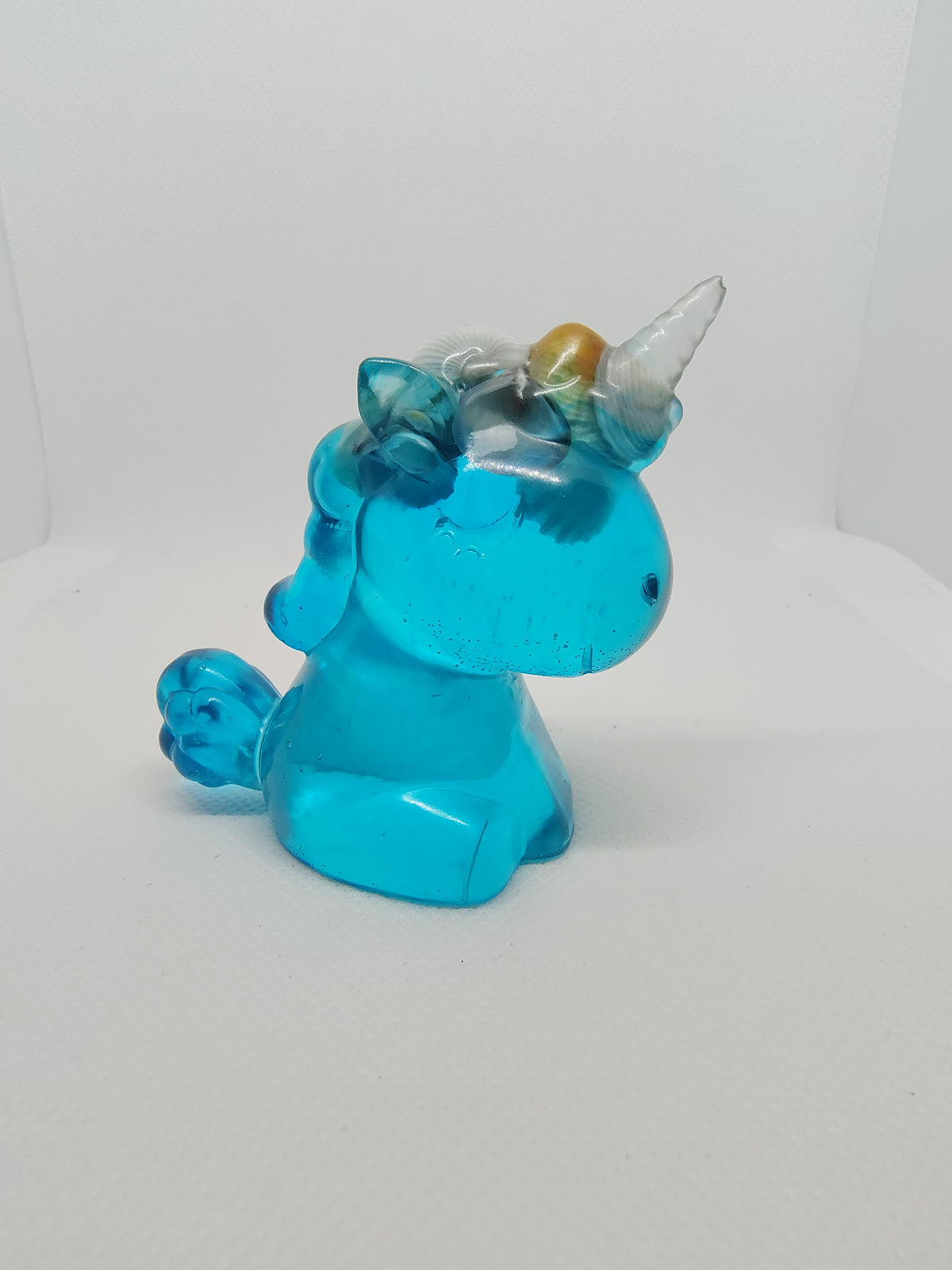 Licorne en Résine Époxy – Figurine Décorative Artisanale