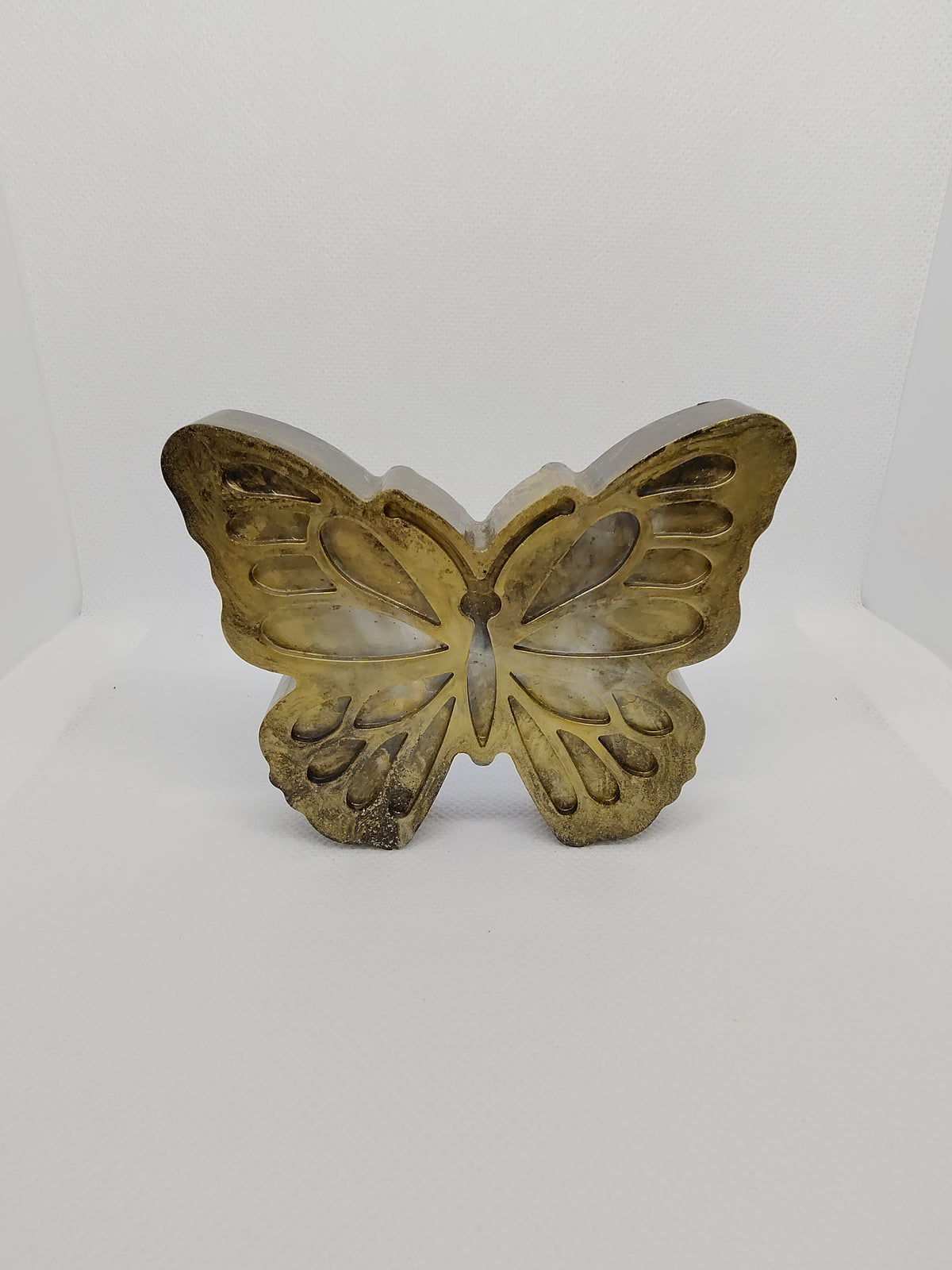 Papillon en Résine Époxy – Figurine Décorative Artisanale