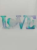 Décoration LOVE en Résine Époxy – Création Artisanale