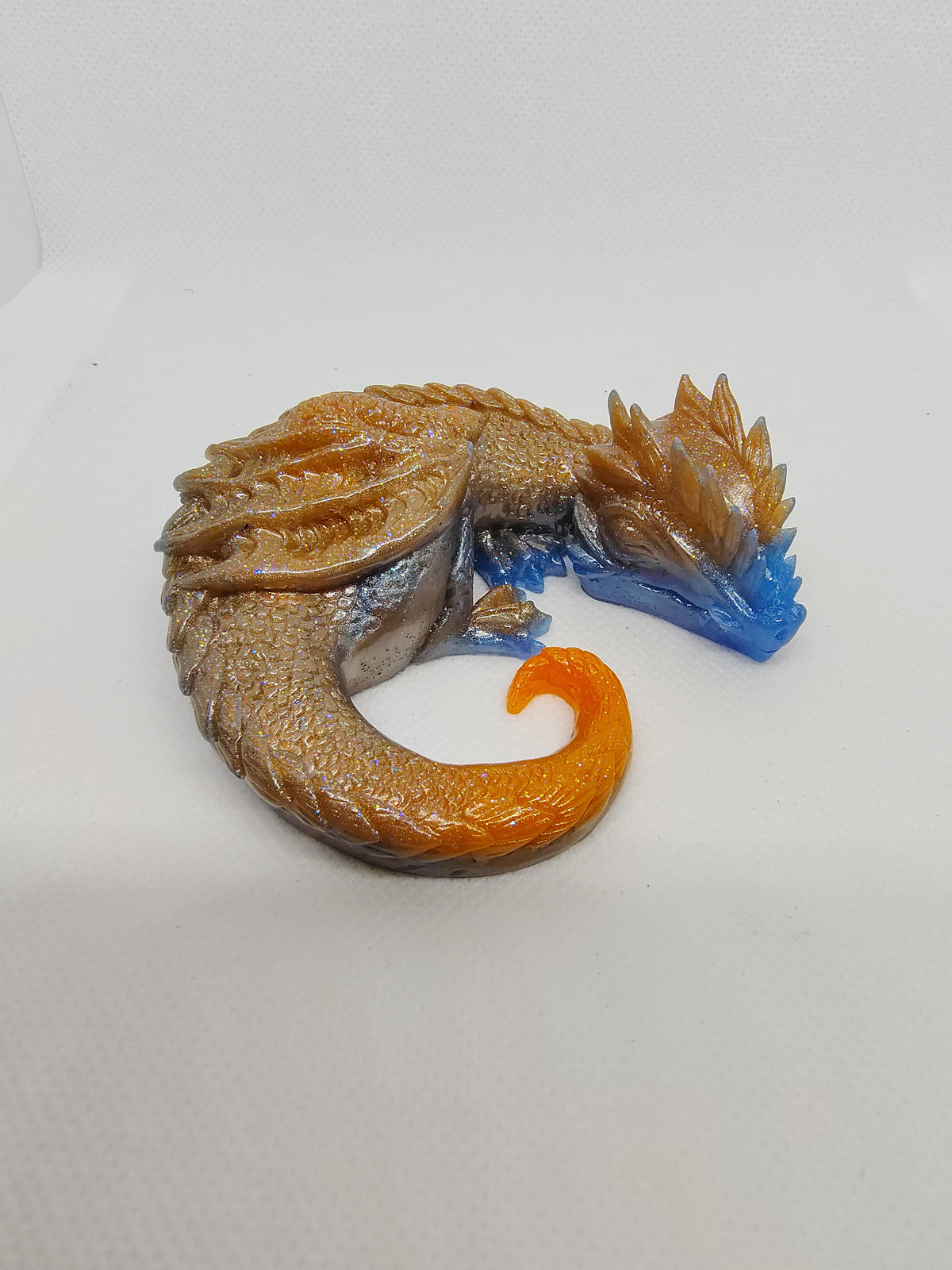 Dragon en Résine Époxy – Figurine Décorative Fantastique artisanale