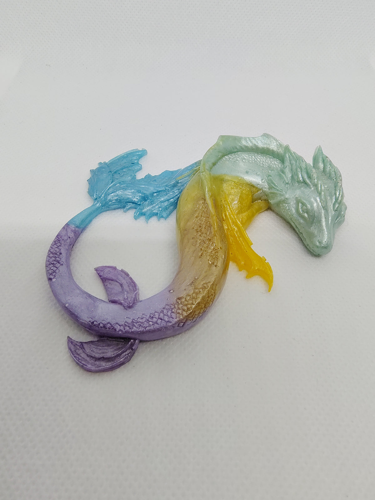 Dragon en Résine Époxy – Figurine Décorative Fantastique artisanale
