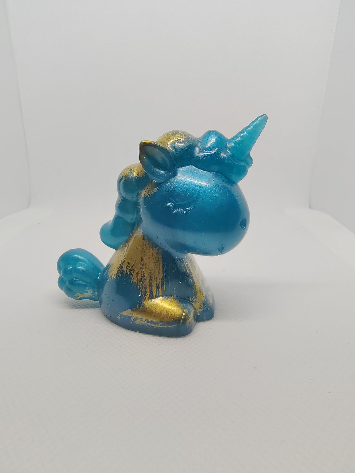 Licorne en Résine Époxy – Figurine Décorative Artisanale