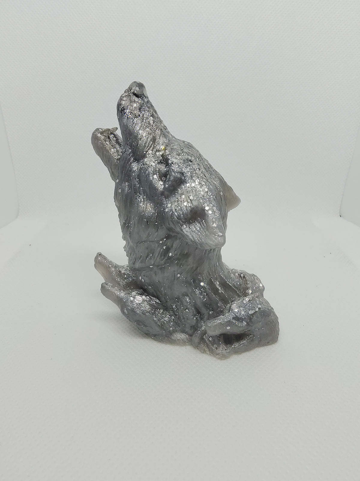 Loup en Résine Époxy – Figurine Décorative Artisanale