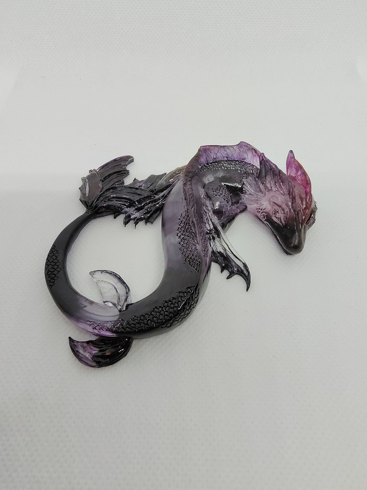 Dragon en Résine Époxy – Figurine Décorative Fantastique artisanale
